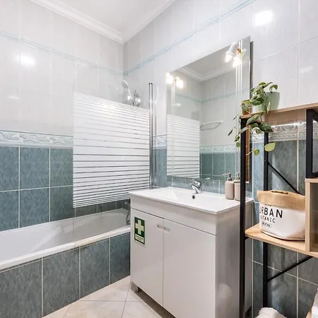 Apartemento Narcisos דירה *